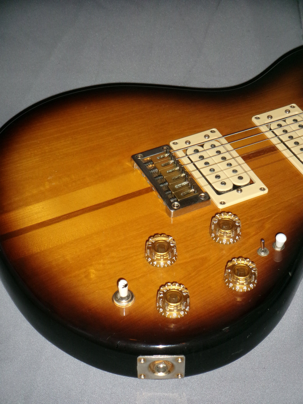 Oakland XI100 Double Cutaway (Japan 1980)