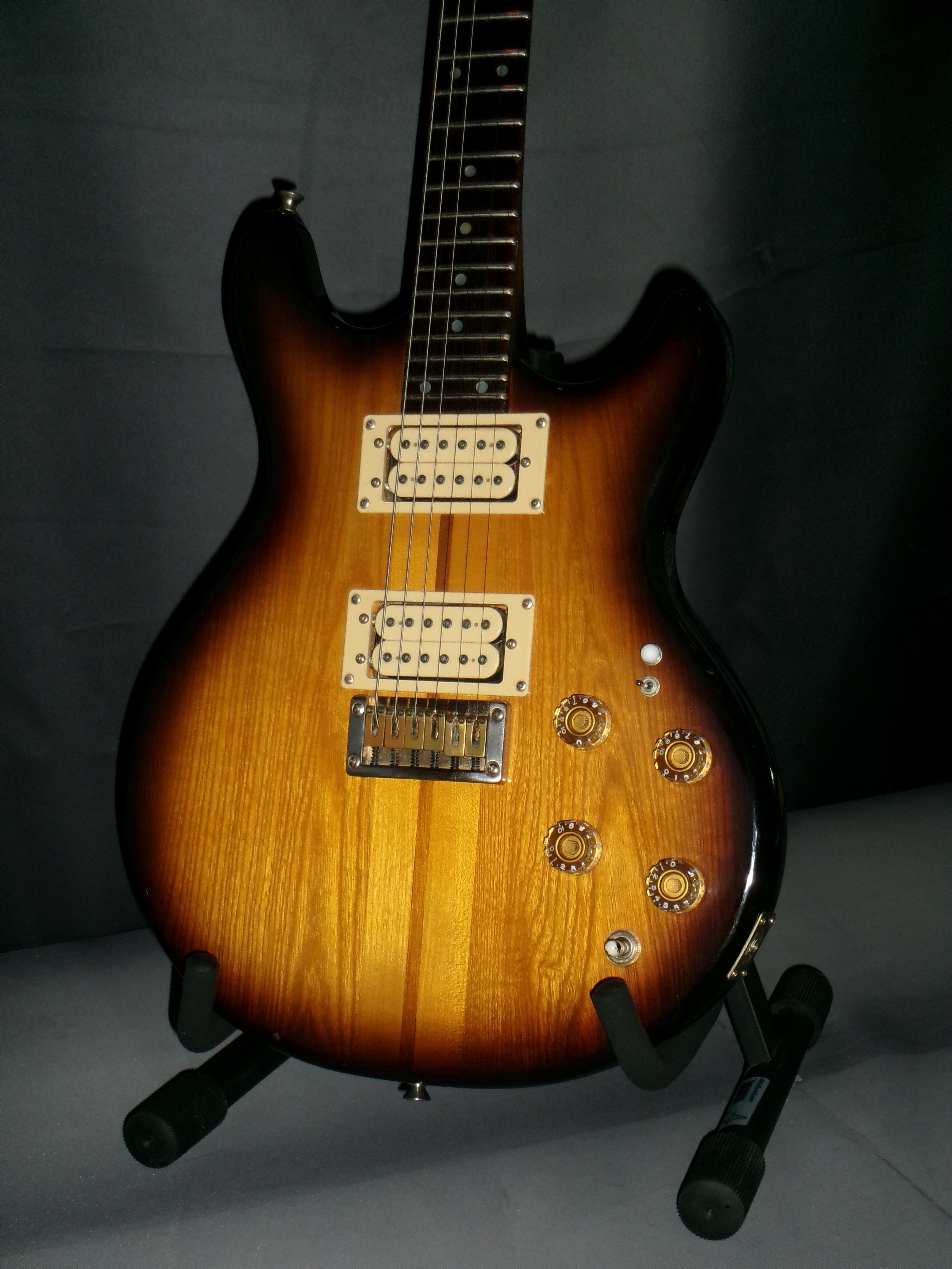 Oakland XI100 Double Cutaway (Japan 1980)