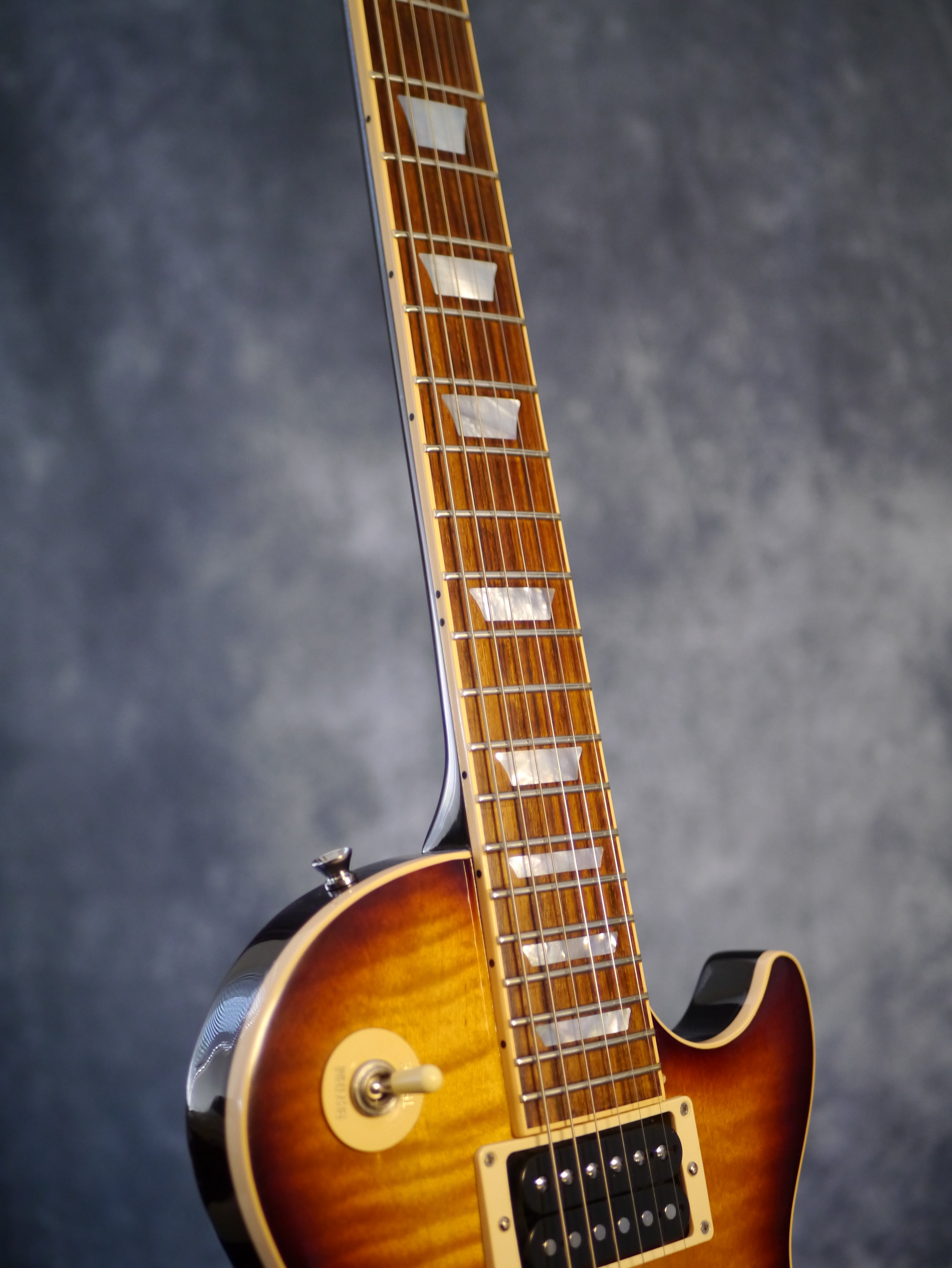Gibson Les Paul Less Plus 2015 – Vintage Sunburst