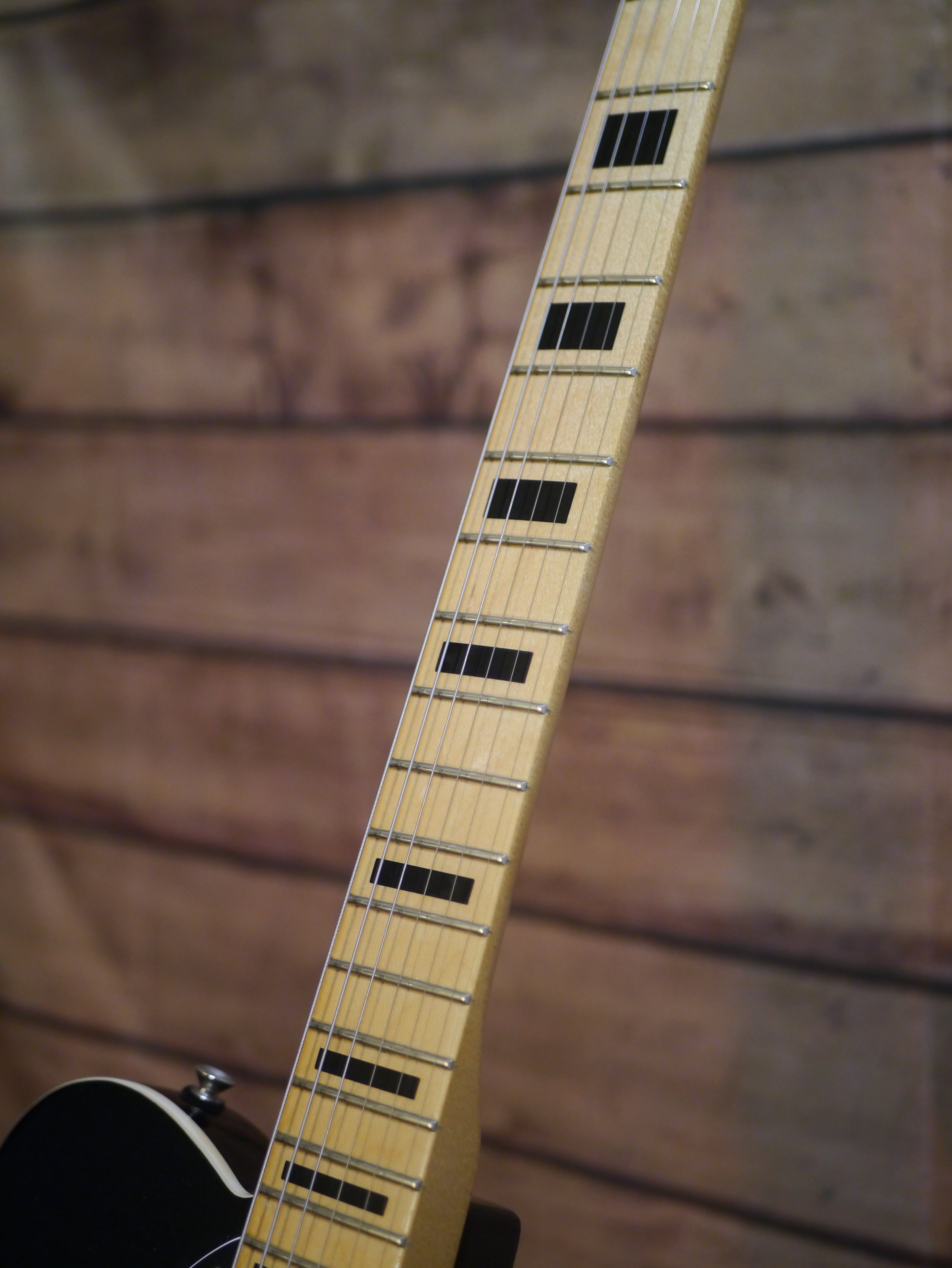 Raven-Guitars Bradocaster 60s