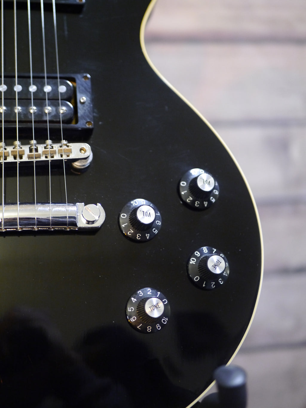 Pearl Single-Cut Black (Made in Japan)