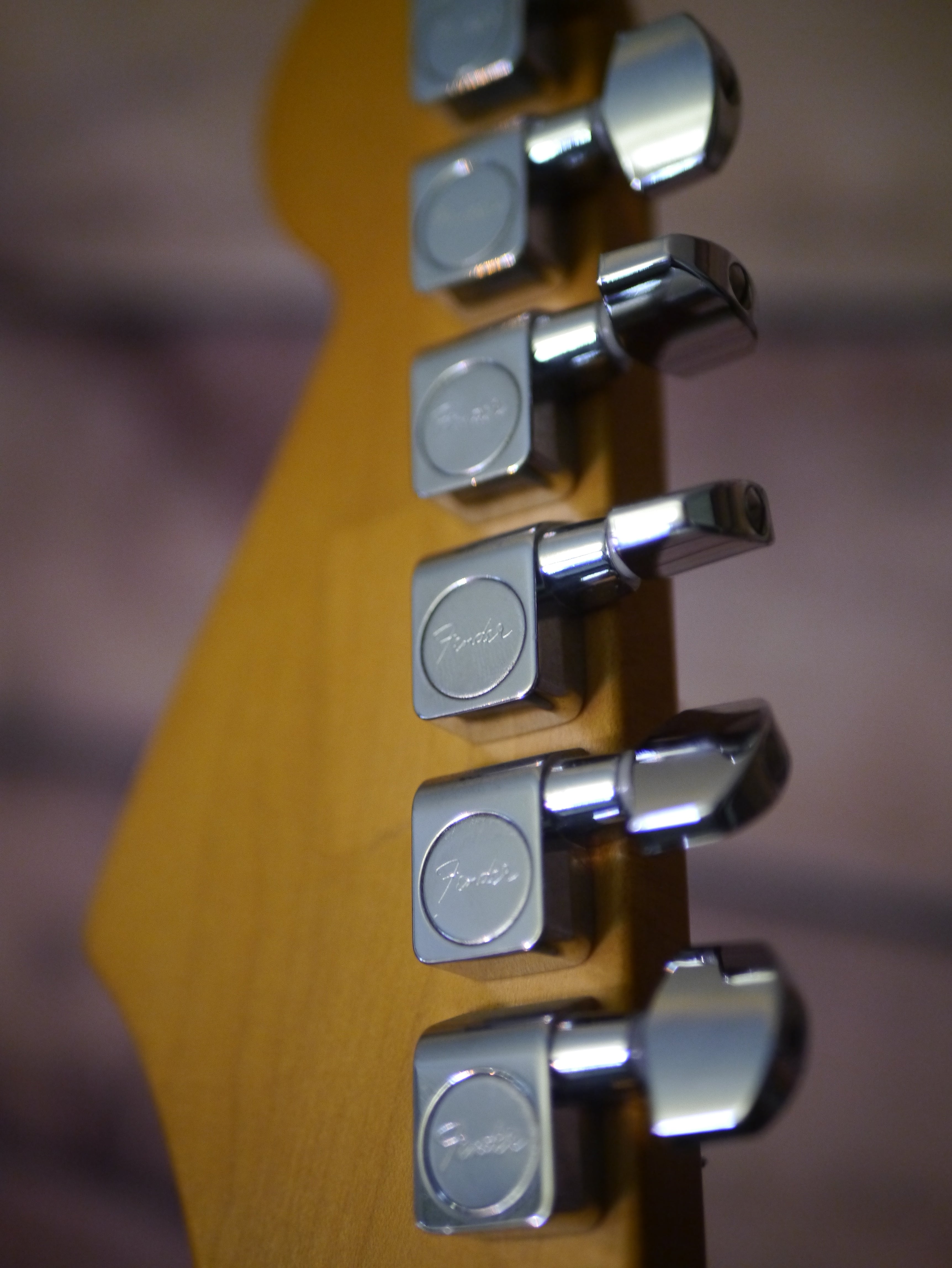 Fender Lone Star Deluxe Stratocaster – 2008