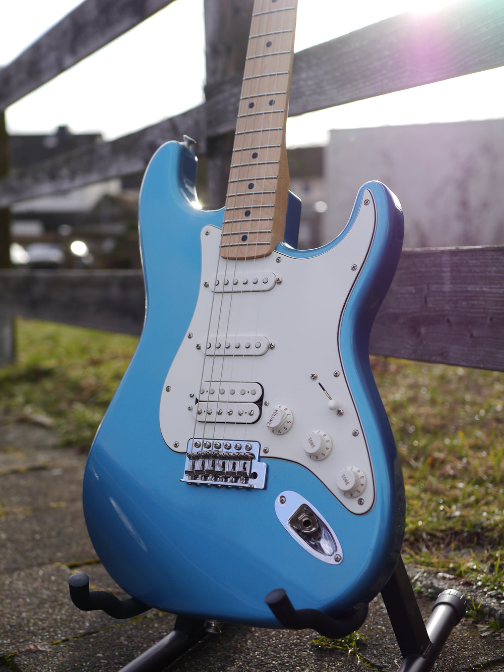 Fender Stratocaster HSS MIM Lake Placid Blue