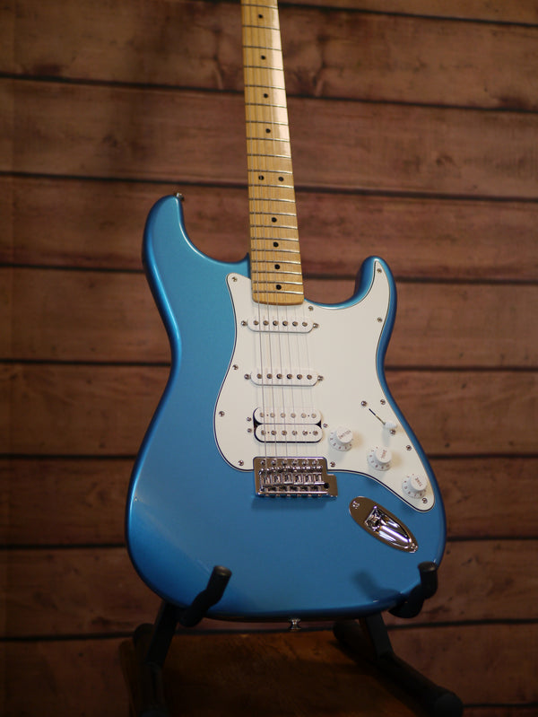 Fender Stratocaster HSS – Lake Placid Blue