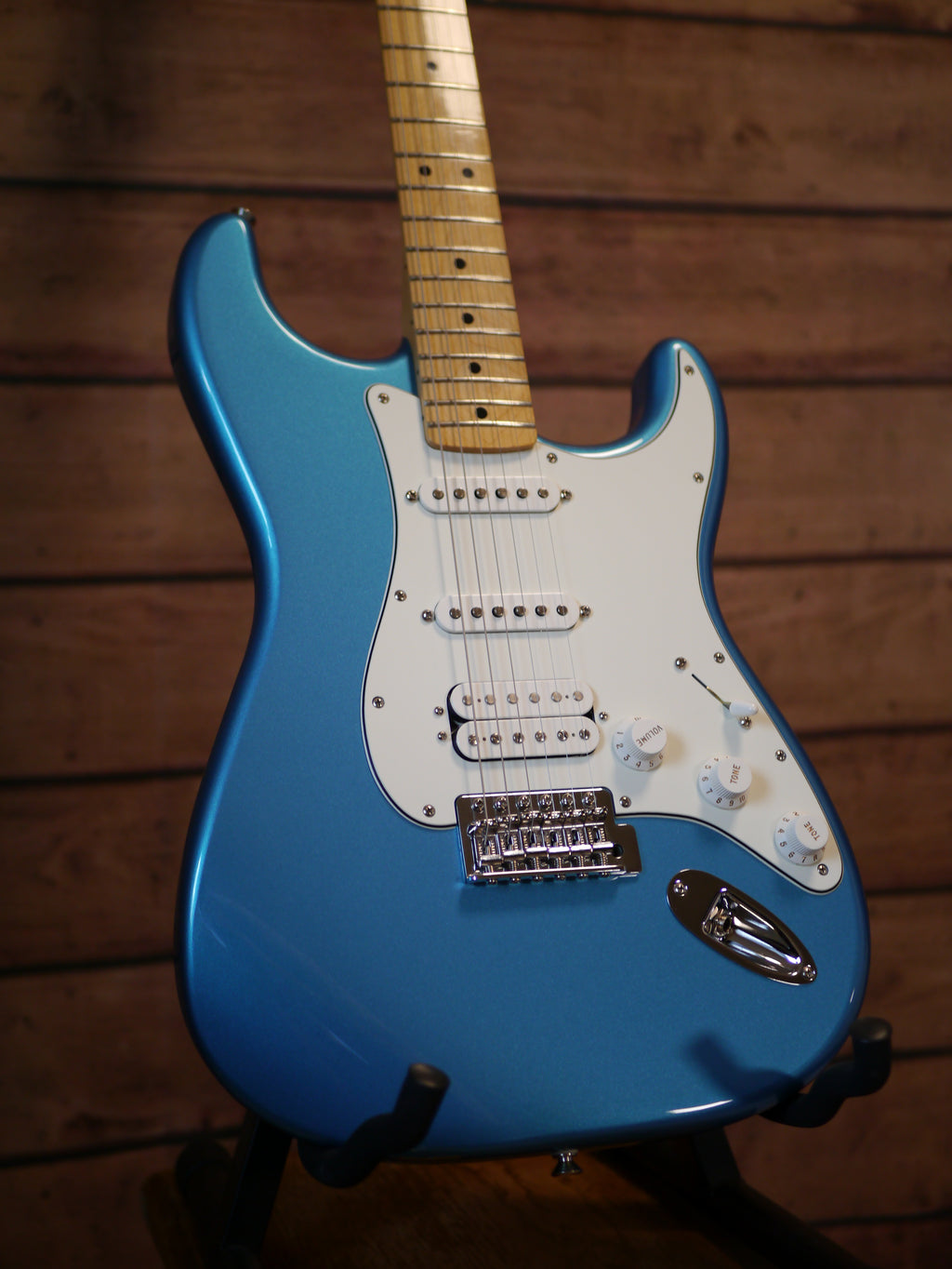 Fender Stratocaster HSS – Made in Mexico Lake Placid Blue