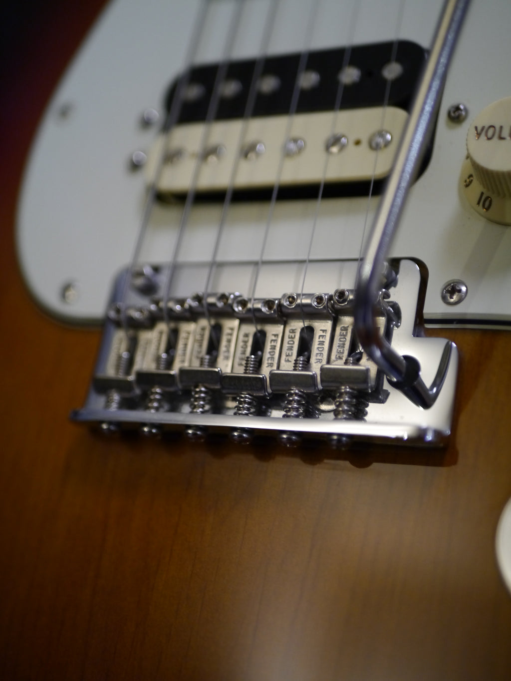 Fender American Professional Stratocaster HSS