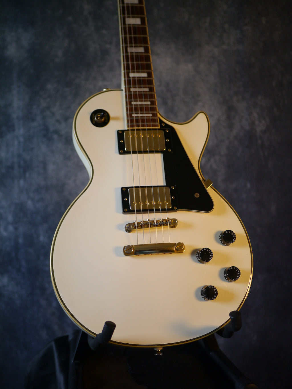 Epiphone Les Paul Custom – Alpine White inkl. Hardcase