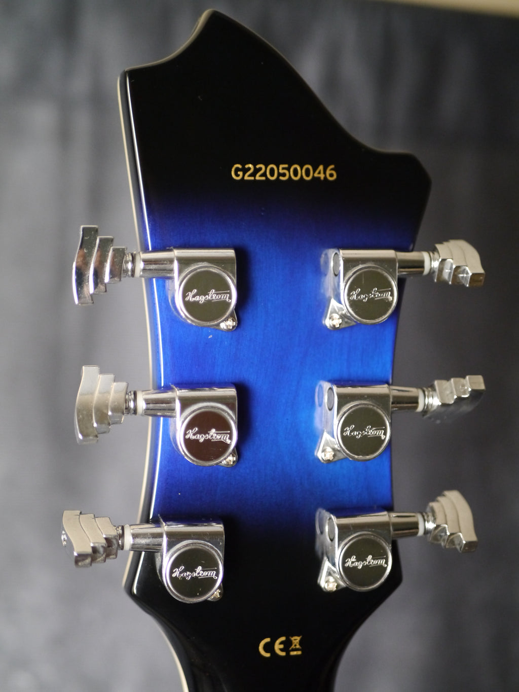 Hagstrom Super Viking – Dark Baltic Sea inkl. Hagstrom Case