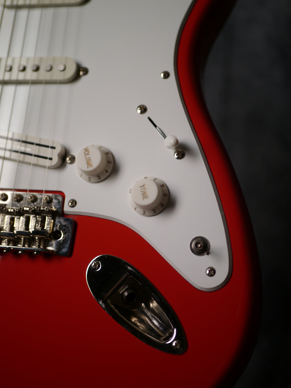 Squier Classic Vibe '50s Stratocaster – Fiesta Red Hot Rail Bridge PU.