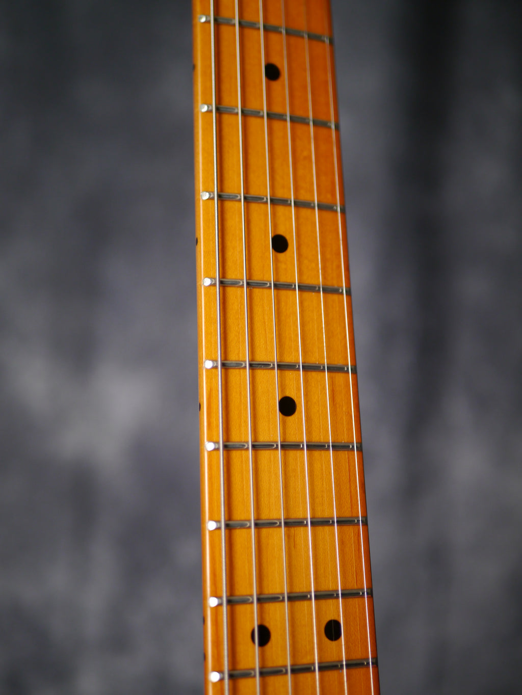 Squier Classic Vibe '50s Stratocaster – Fiesta Red Hot Rail Bridge PU.