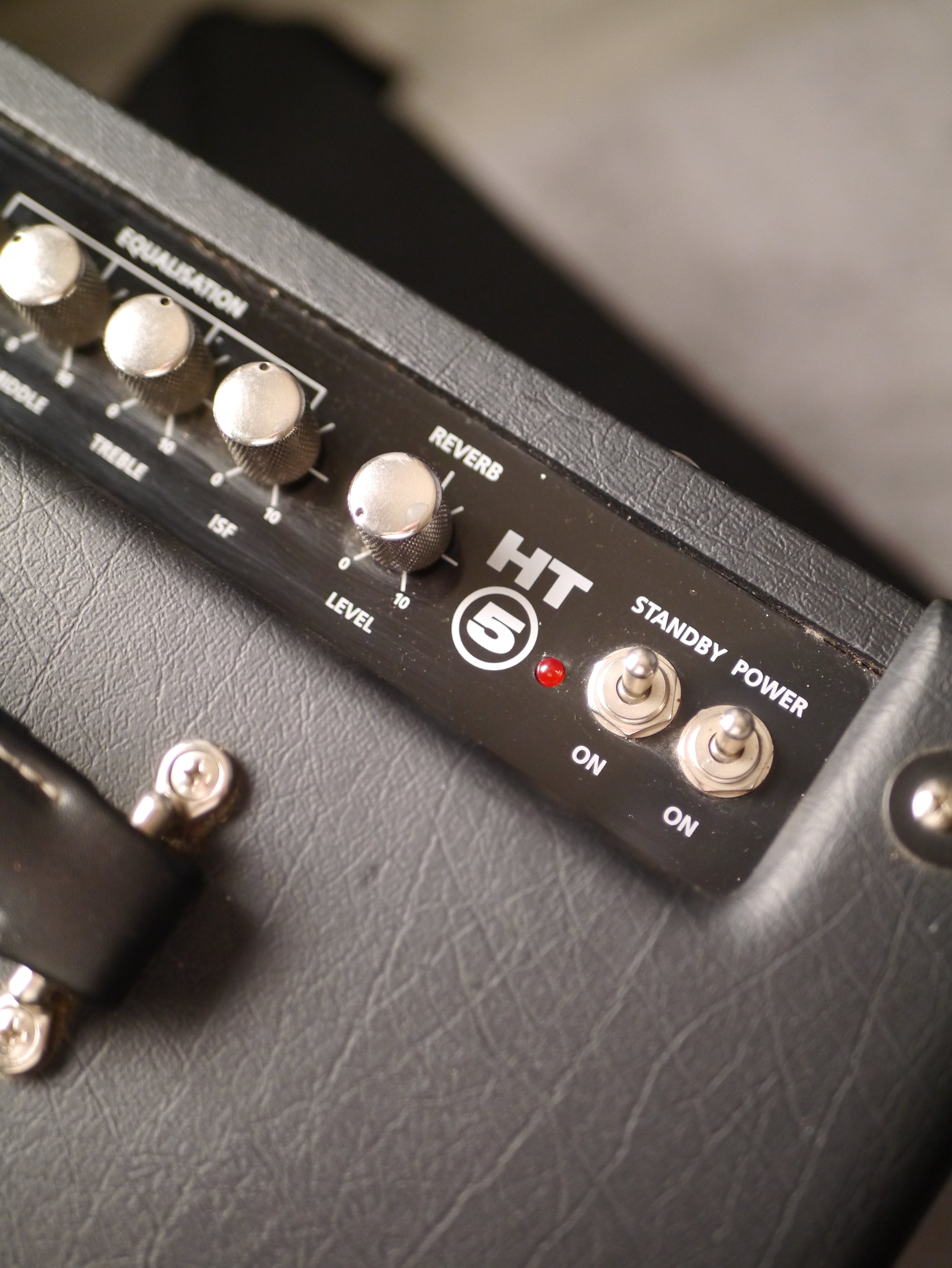 Blackstar HT-5 Combo – 5 Watt Röhrenverstärker