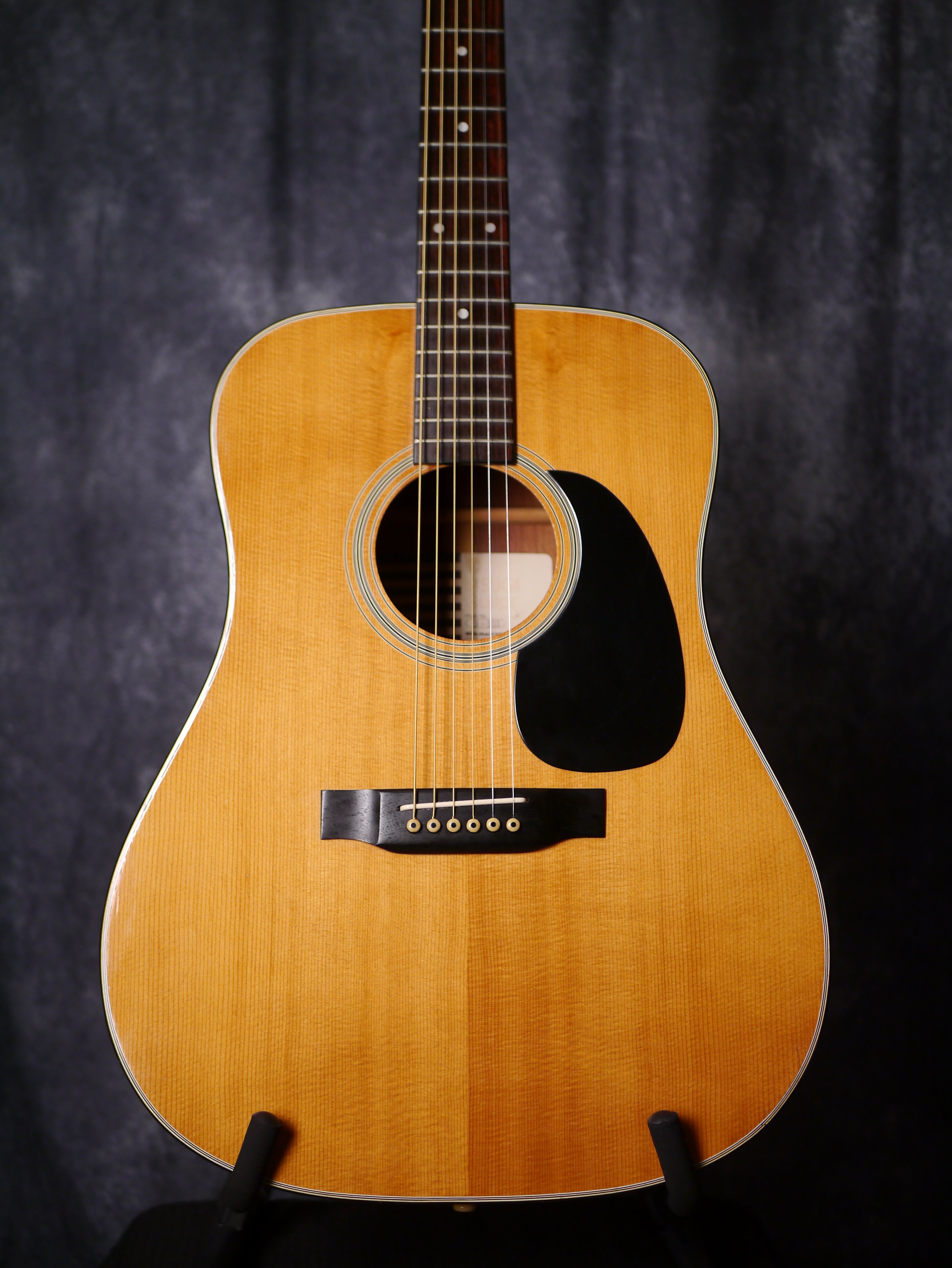 Kasuga D-200 – Made in Japan