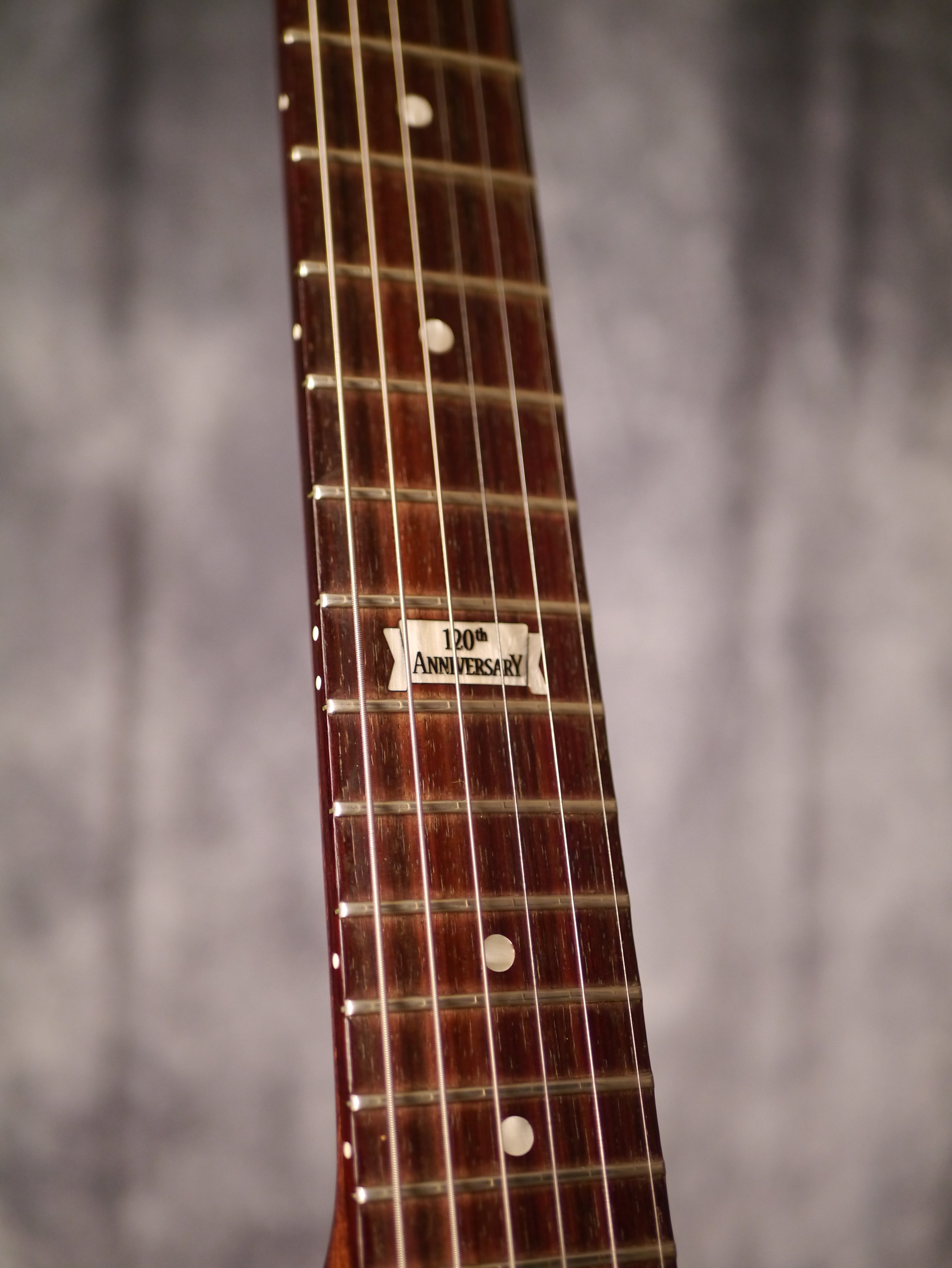 Gibson SG 120th Anniversary – Vintage Satin · Made in USA
