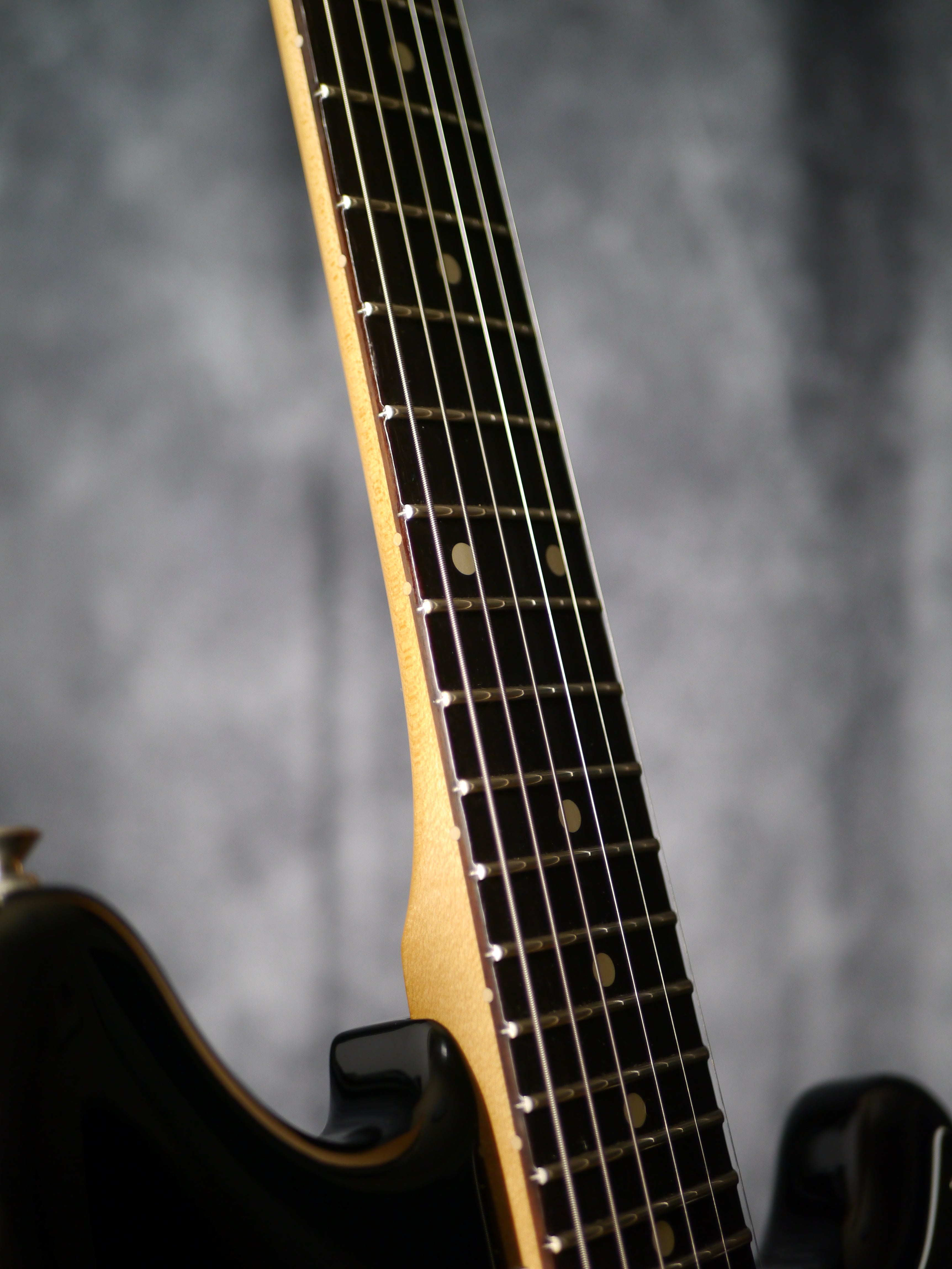 Fender Player II Mustang – Black · Made in Mexico