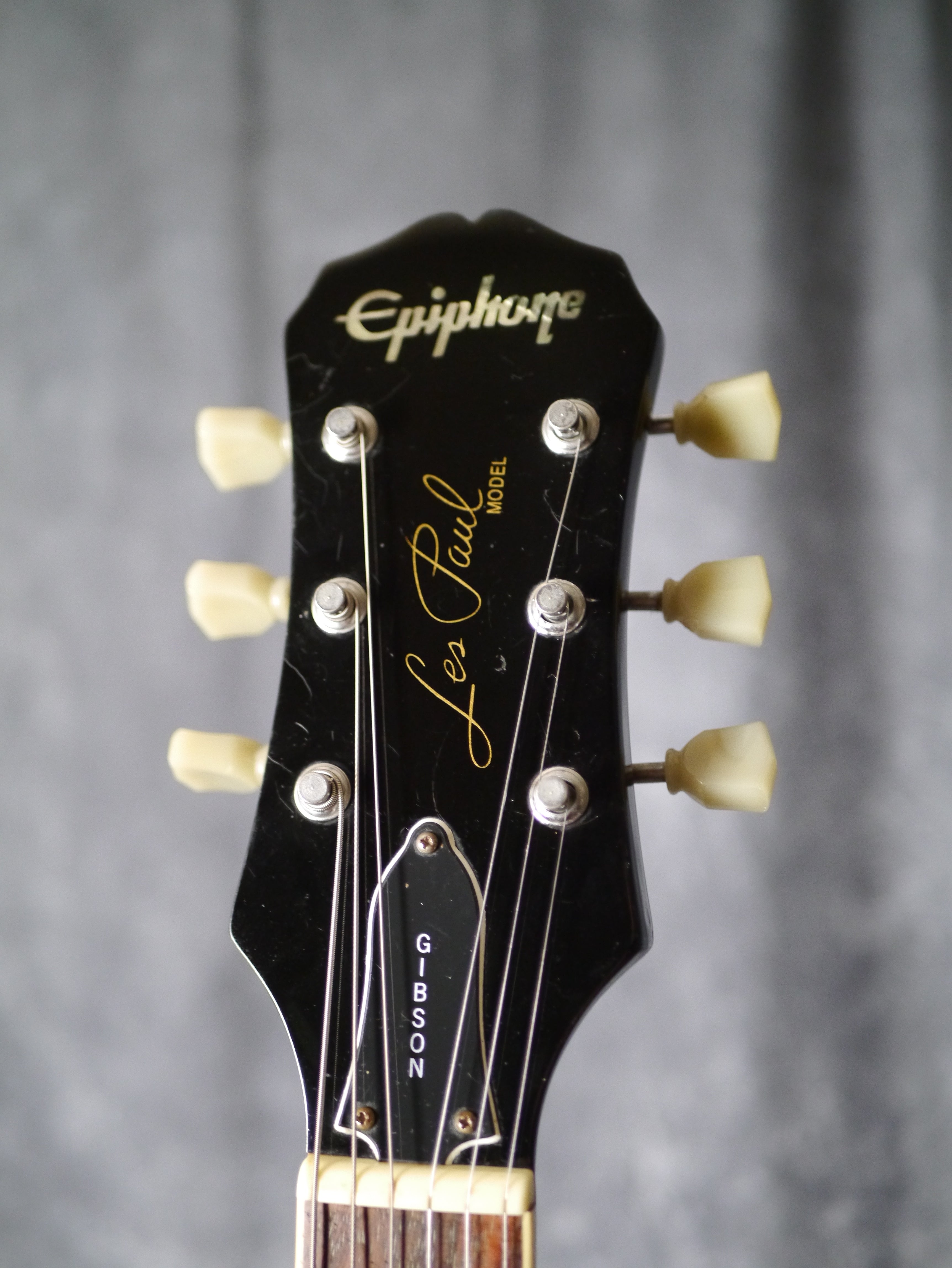 Epiphone Les Paul – Ebony · 1996 · Presumed Korean Production