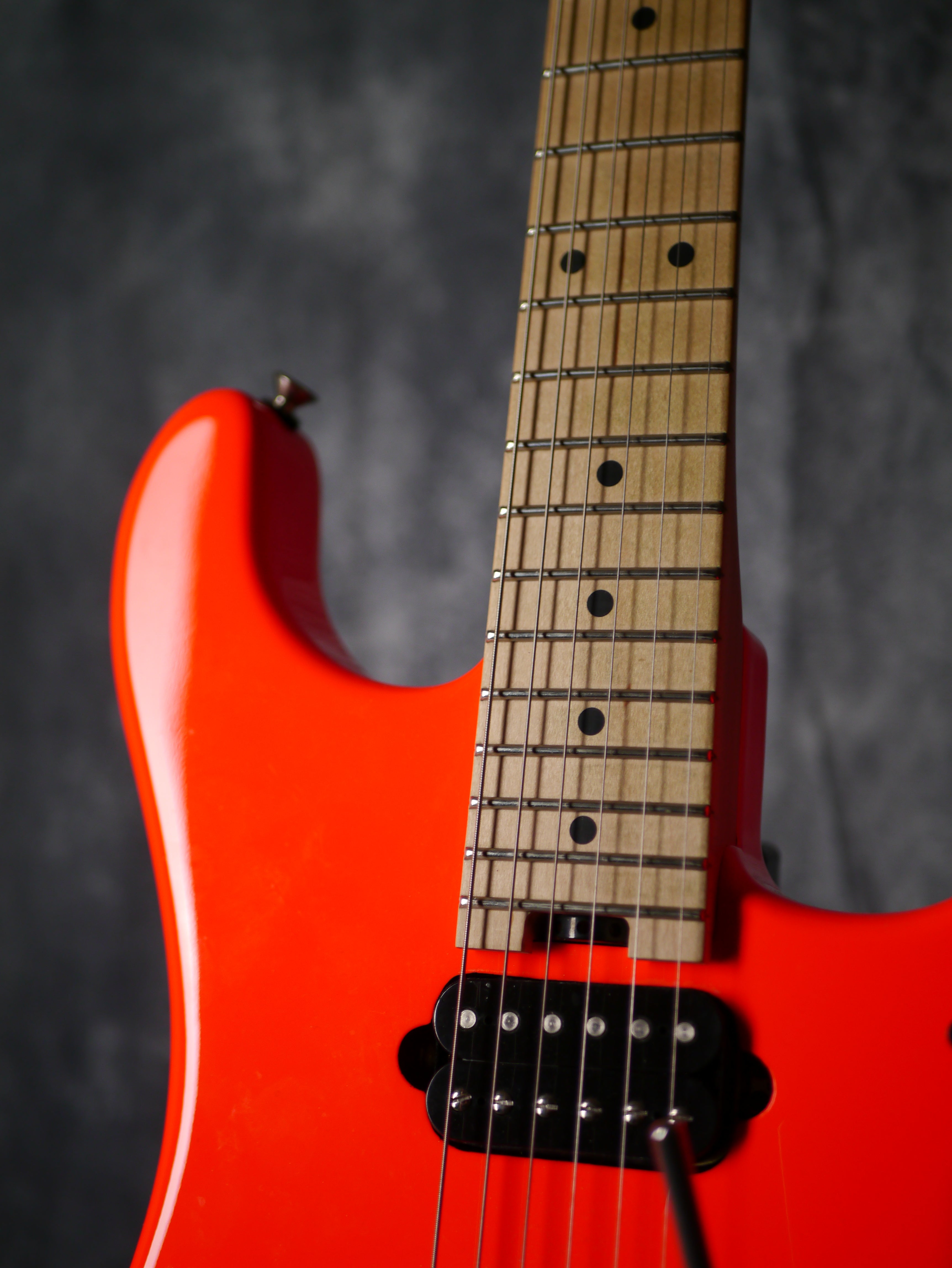 EVH 5150 Series Standard MN – Neon Pink